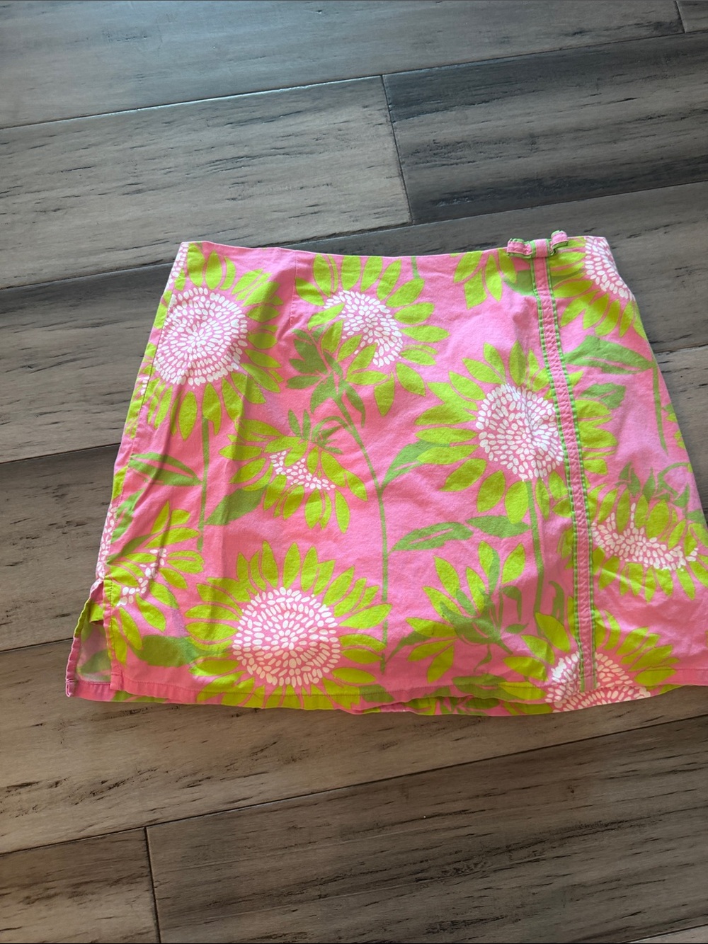 Lilly Pulitzer Floral Mini Skort with Green Sunflower Print